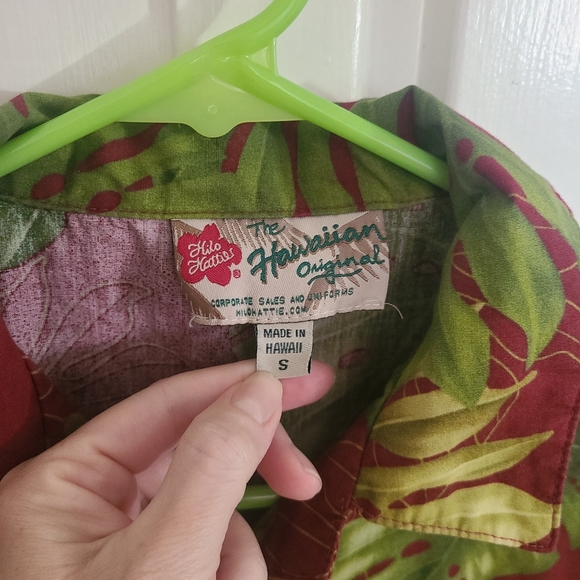 Women's Hawaiian shirt - Picture 2 of 4